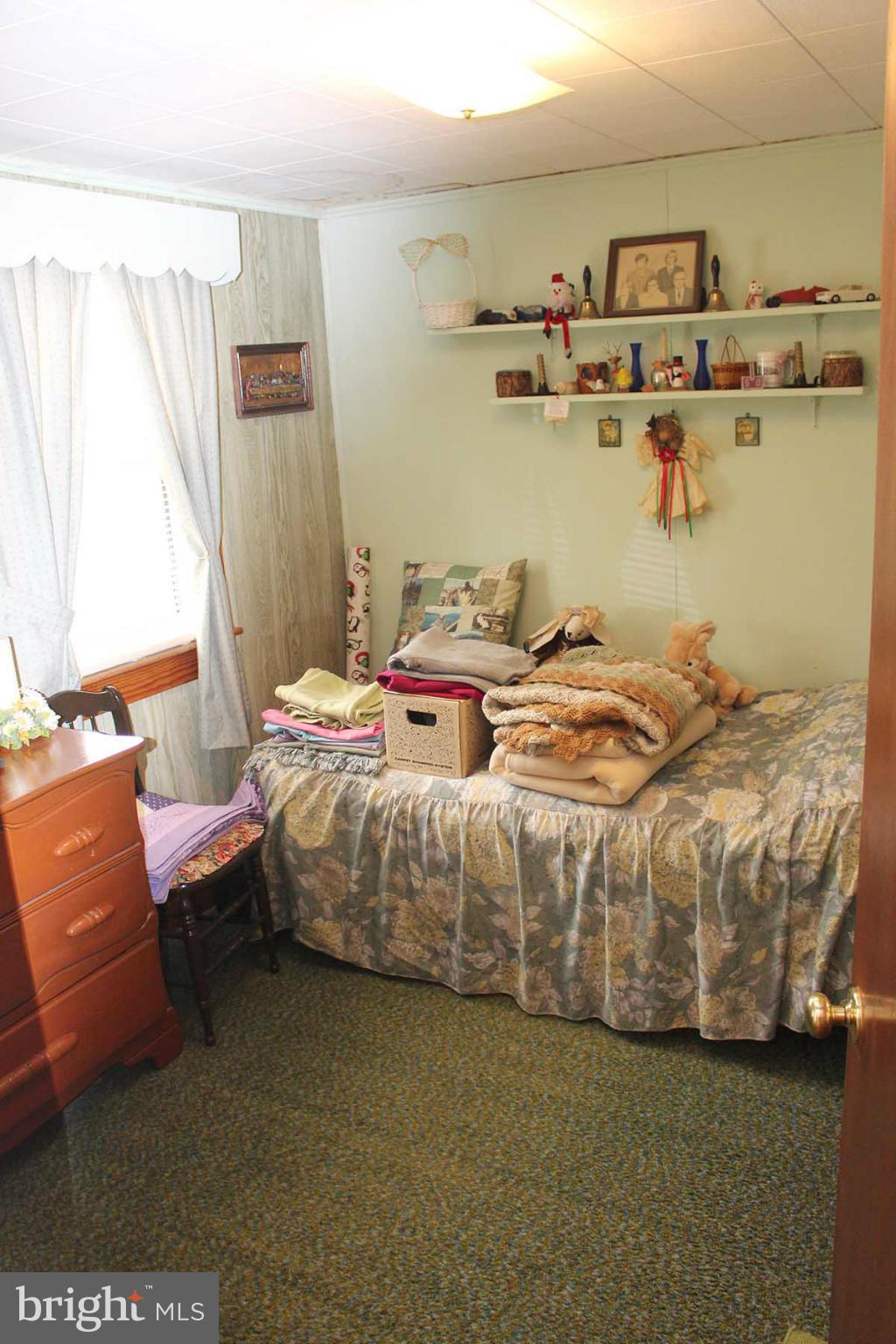 14612 Barkdoll Road Hagerstown, MD 21742 - Photo 13 of 20 Bedroom #3 (12X8)