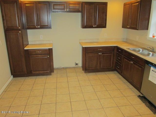 478 Cardinal Road Shepherdsville, KY 40165 - Photo 5 of 21 kitchen