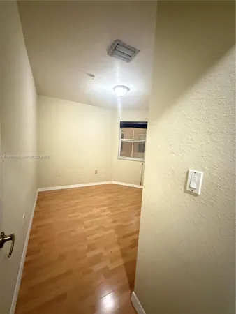 $2,830 | 8838 West Flagler Street, Unit 209, Miami, FL 33174