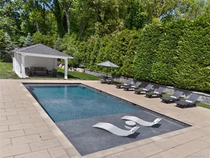 $2,995,000 | 379 Frost Pond Road, Glen Head, NY 11545