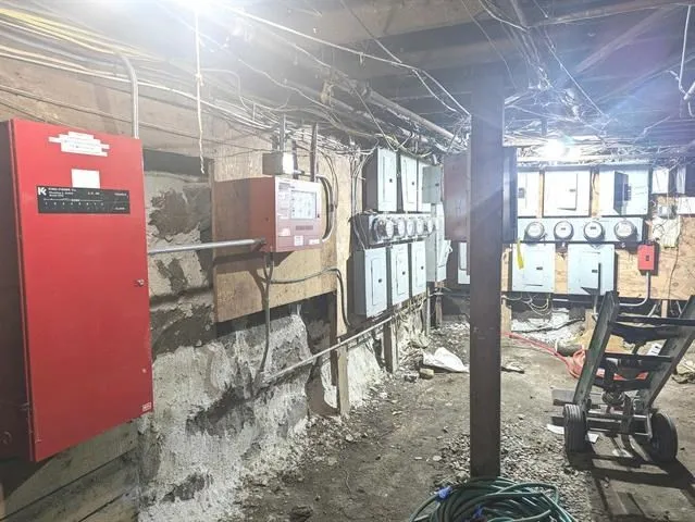 $2,365,000 | 3 South Shore Road, Salem, NH 03079