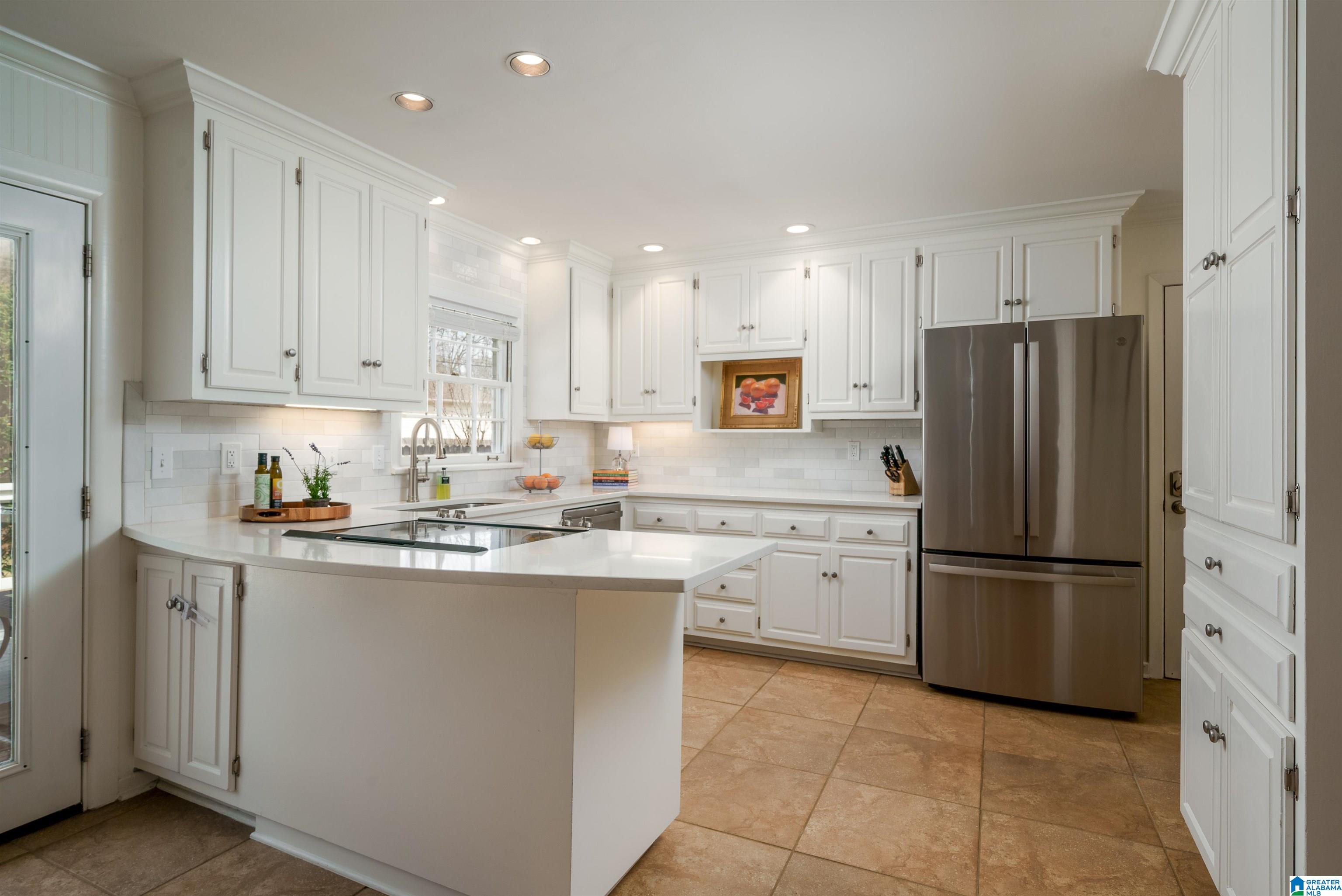 4356 MountainDale Road Birmingham, AL 35213 - Photo 12 of 38
