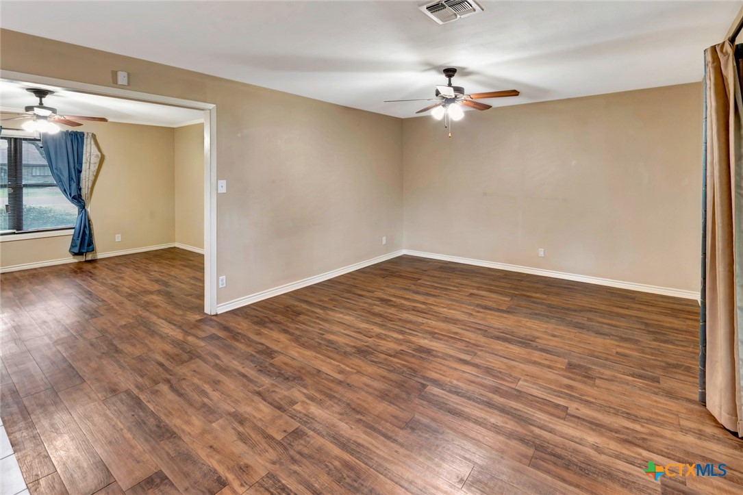 503 Angus Street Victoria, TX 77904 - Photo 15 of 42