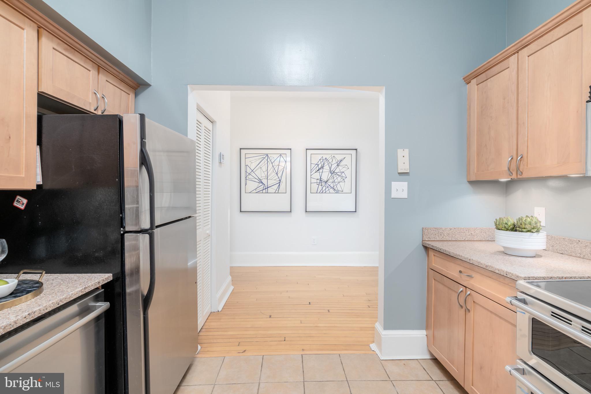 2013 Kalorama Road Northwest, Unit 4 Washington, DC 20009 - Photo 11 of 25 Kitchen