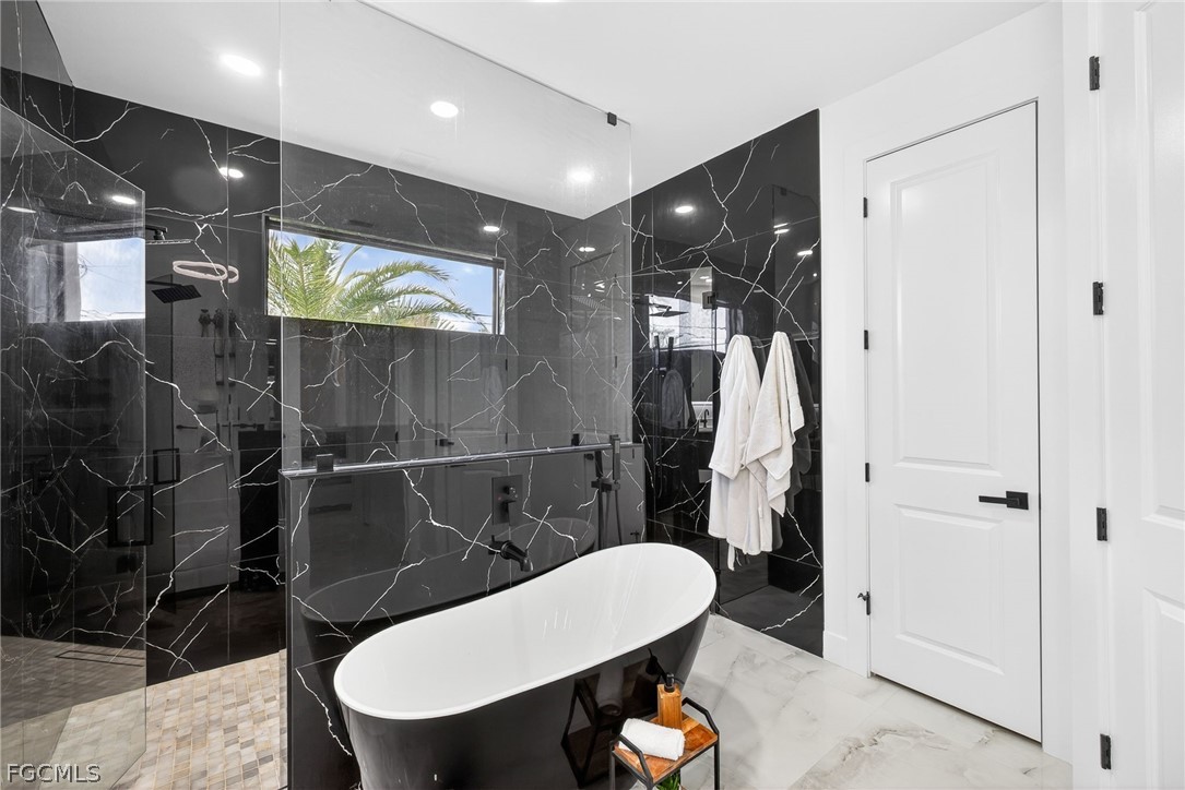 1406 Northwest 2nd Terrace Cape Coral, FL 33993 - Photo 33 of 49