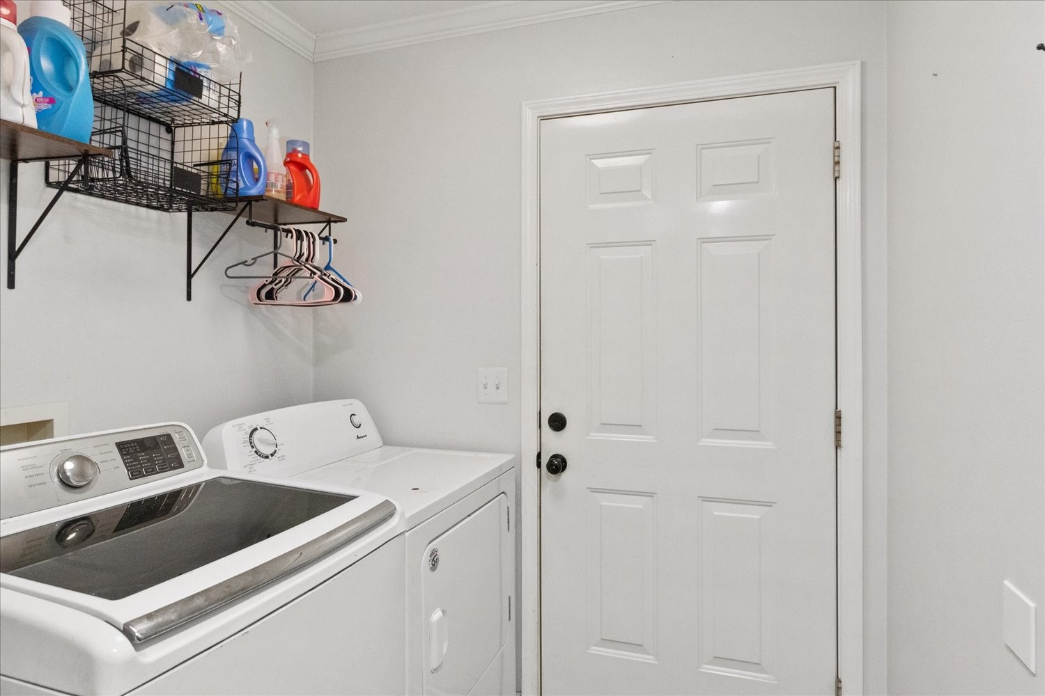 351 Rippy Ridge Road Normandy, TN 37360 - Photo 14 of 45 a utility room with dryer and washer