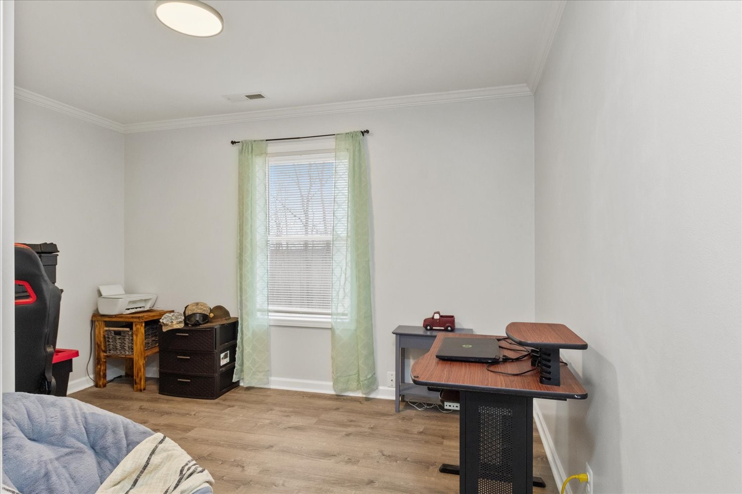 351 Rippy Ridge Road Normandy, TN 37360 - Photo 23 of 45 a room with furniture and a window