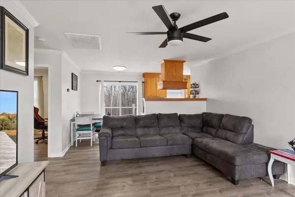 $485,000 | 351 Rippy Ridge Road, Normandy, TN 37360