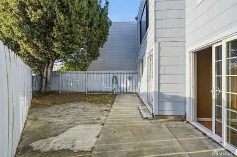 $699,000 | 76 Vesta Street, San Francisco, CA 94124