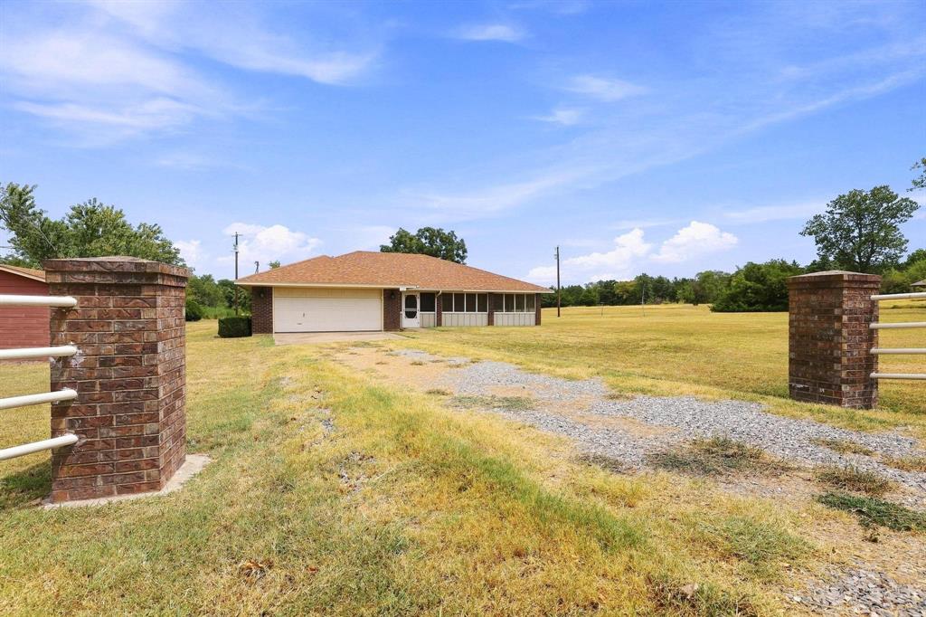 1625 Richerson Road Denison, TX 75021 - Photo 4 of 40 Gallery Image 4