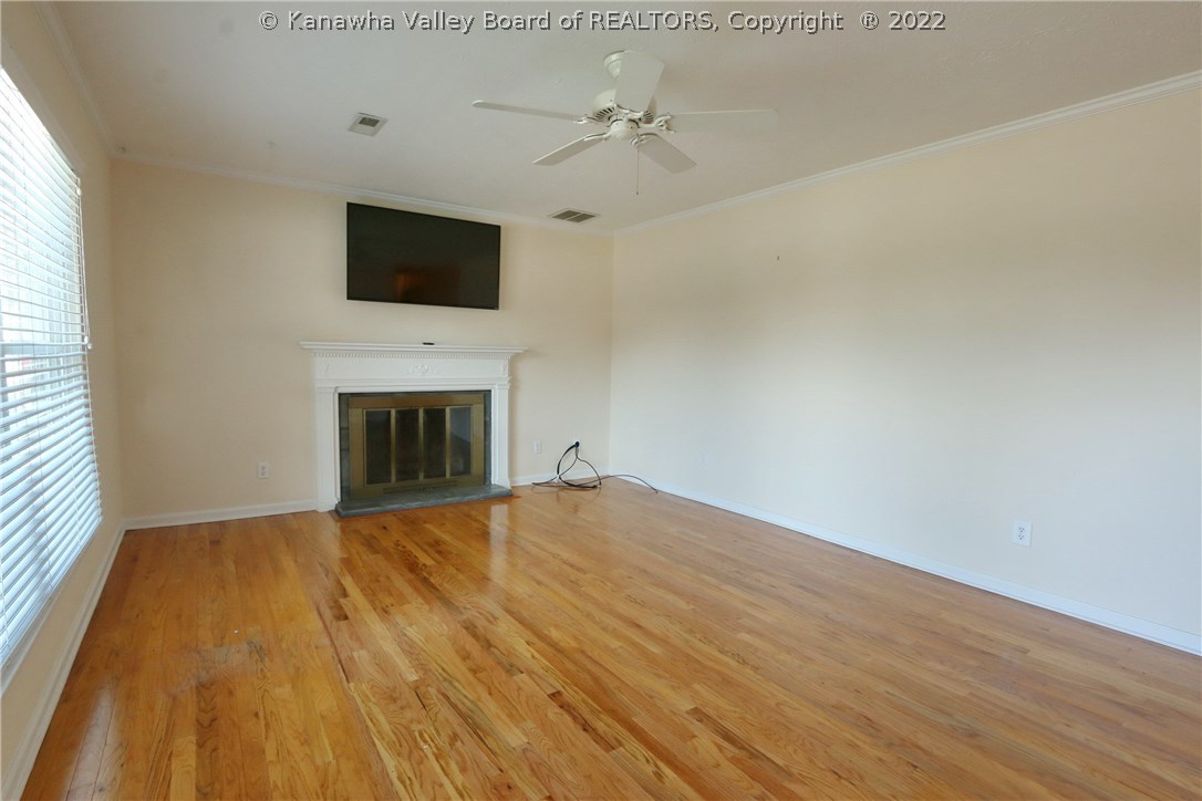 102 Bow Hunter Road Charleston, WV 25314 - Photo 4 of 21 Gallery Image 4
