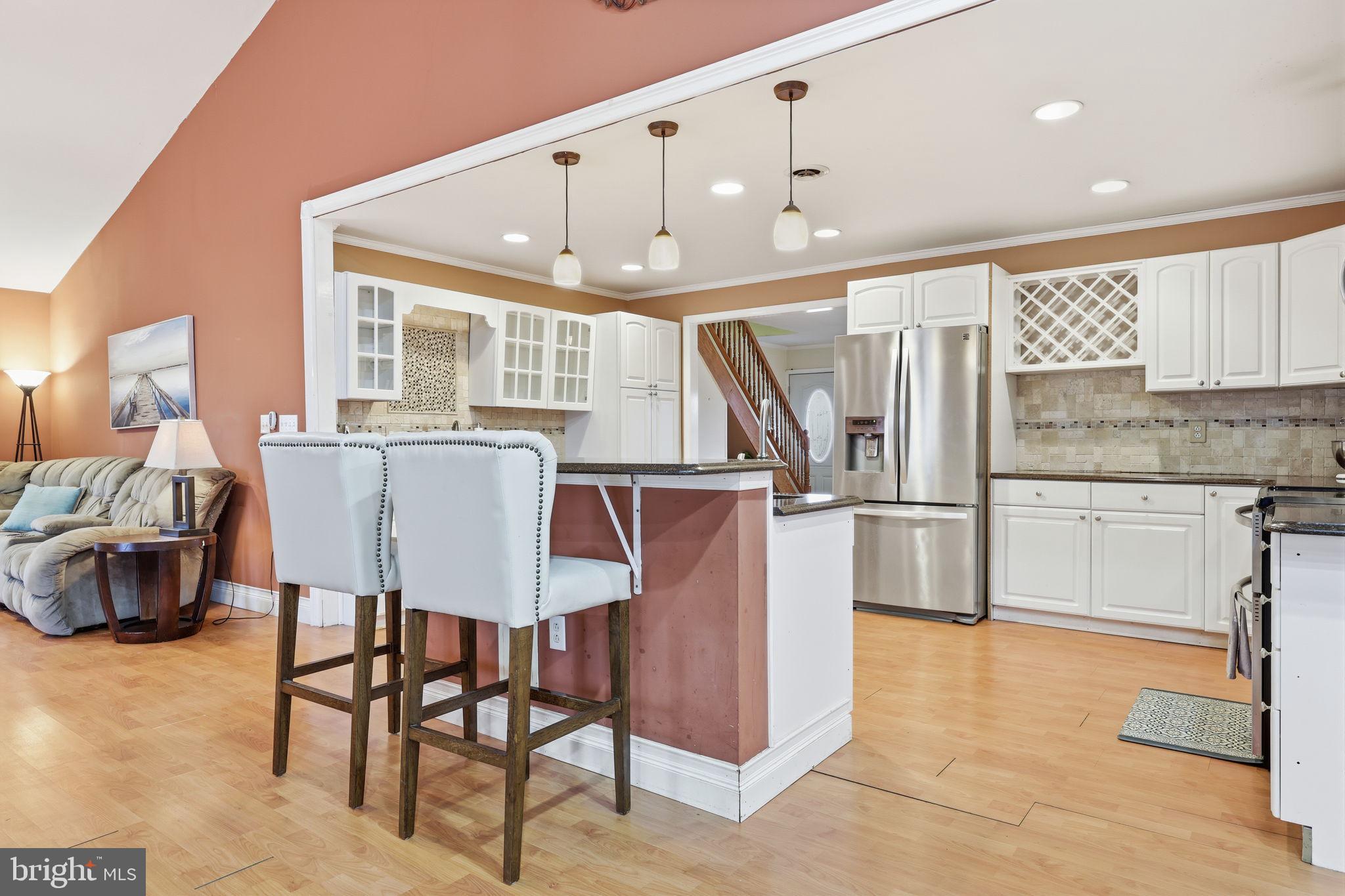9 Harmony Road Levittown, PA 19056 - Photo 15 of 40 Kitchen Island