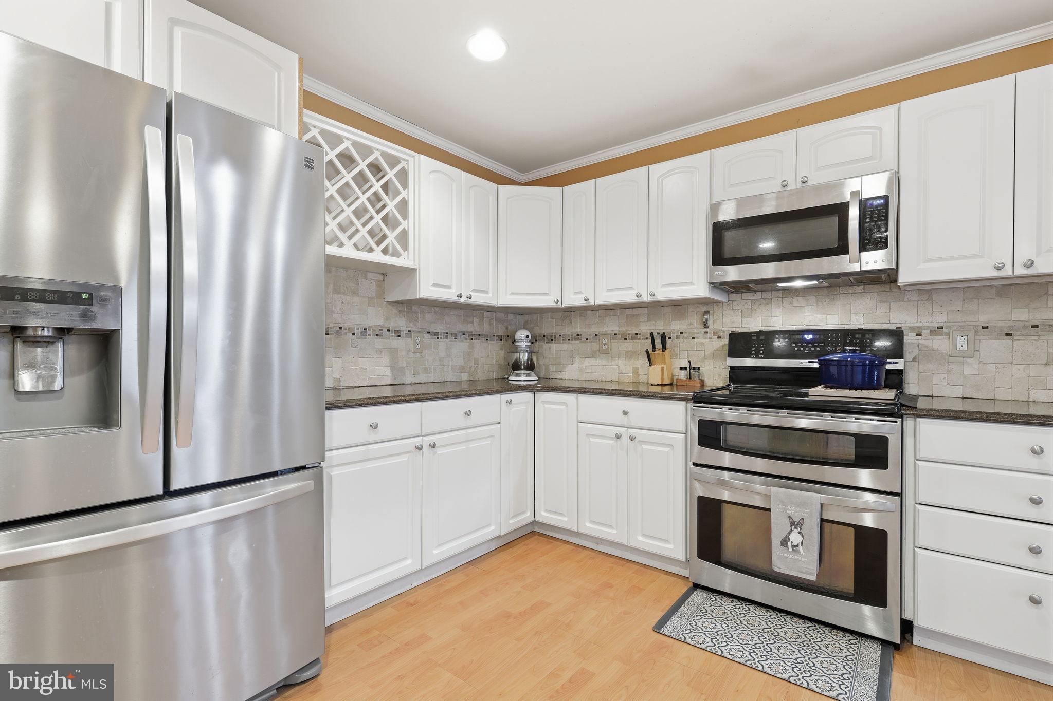 9 Harmony Road Levittown, PA 19056 - Photo 17 of 40
