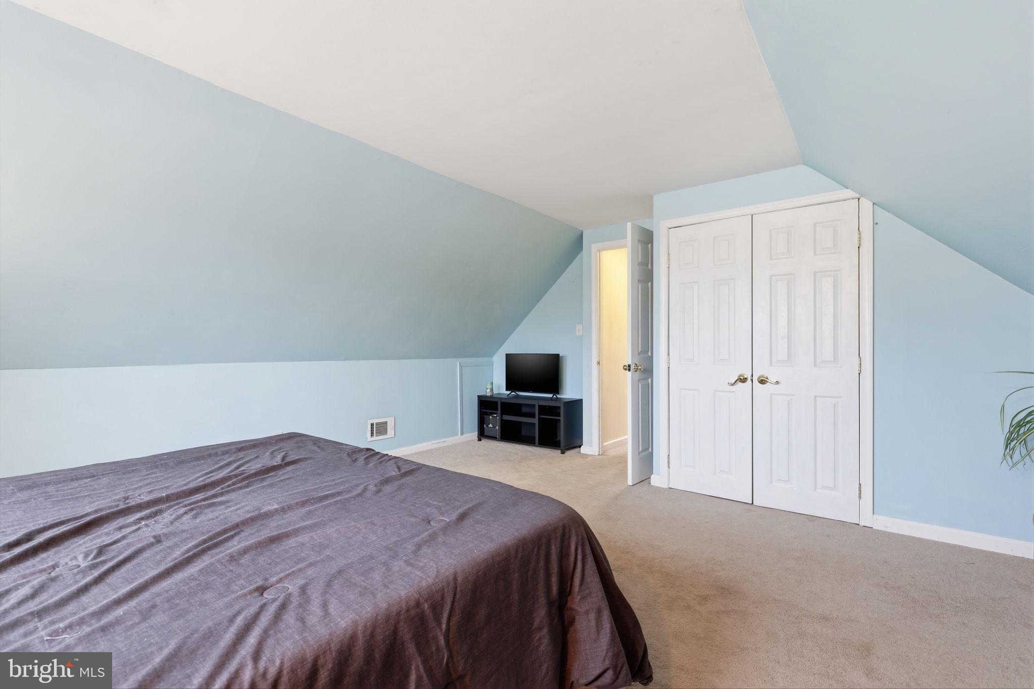 9 Harmony Road Levittown, PA 19056 - Photo 23 of 40