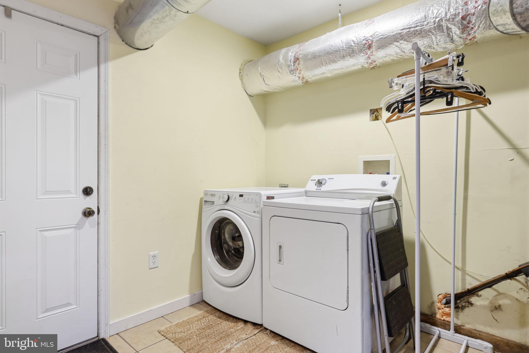 9 Harmony Road Levittown, PA 19056 - Photo 26 of 40 Laundry Room