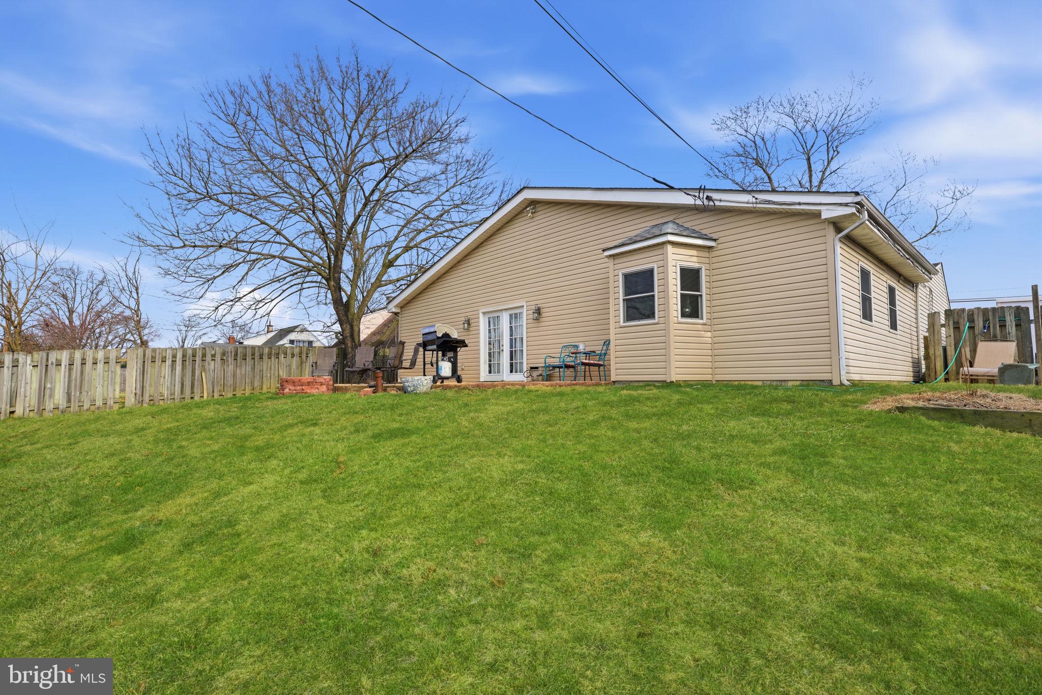 9 Harmony Road Levittown, PA 19056 - Photo 33 of 40