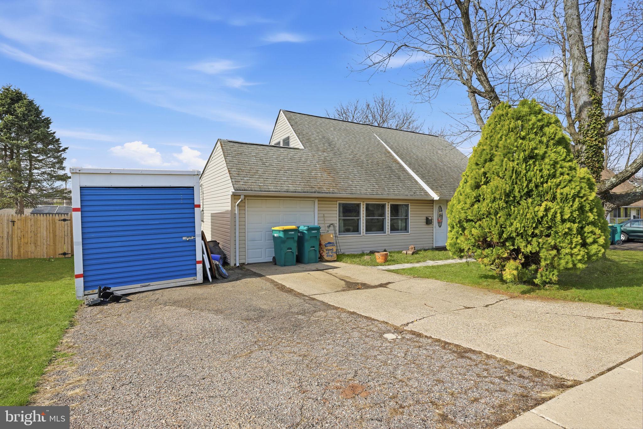 9 Harmony Road Levittown, PA 19056 - Photo 6 of 40