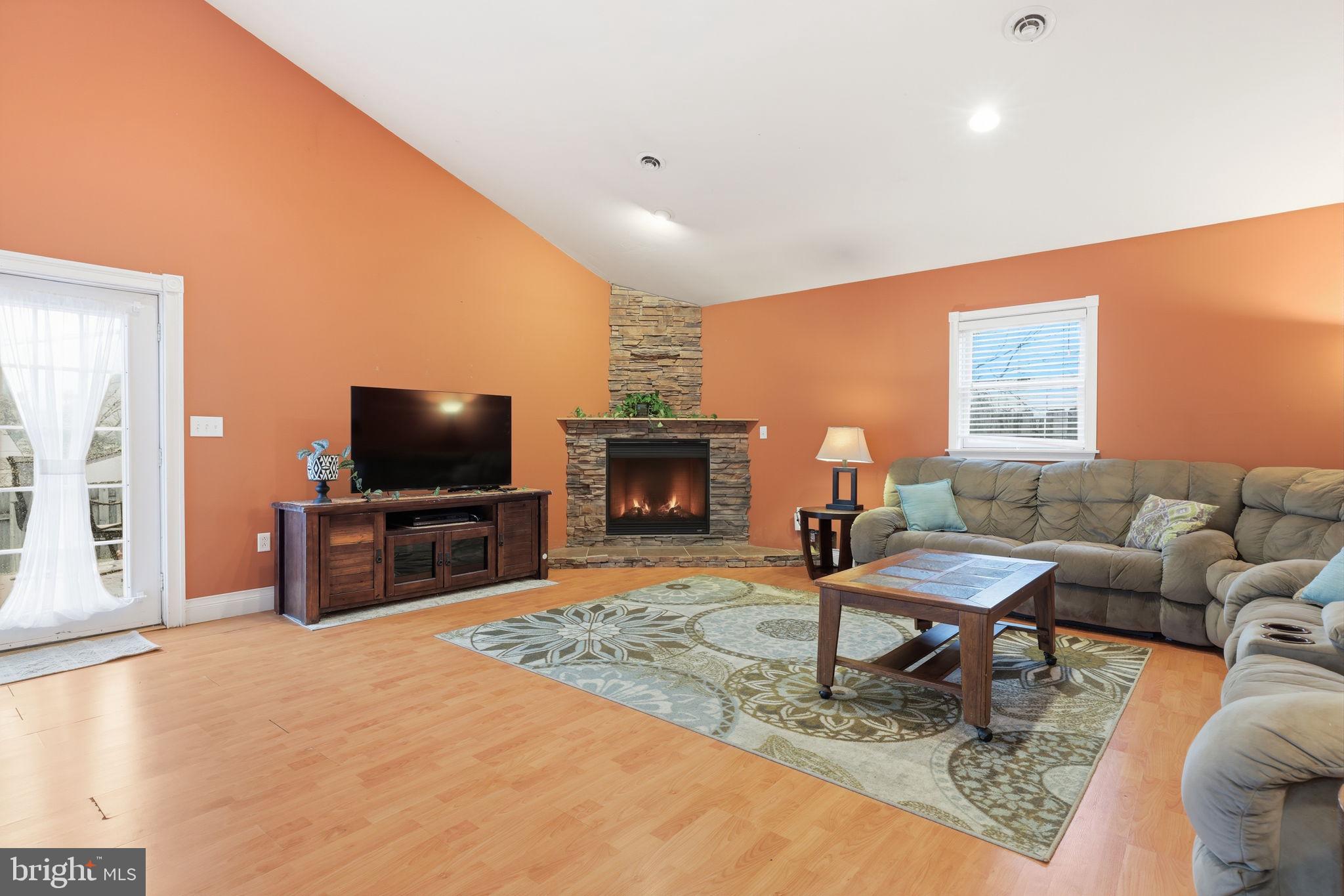 9 Harmony Road Levittown, PA 19056 - Photo 10 of 40 Family Room