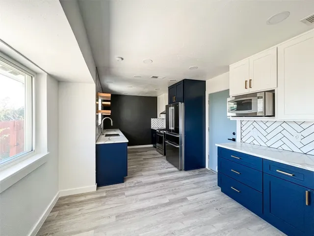 $2,500 | 6203 London Drive, Austin, TX 78745