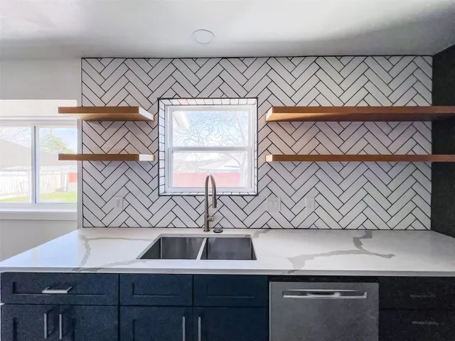 $2,500 | 6203 London Drive, Austin, TX 78745