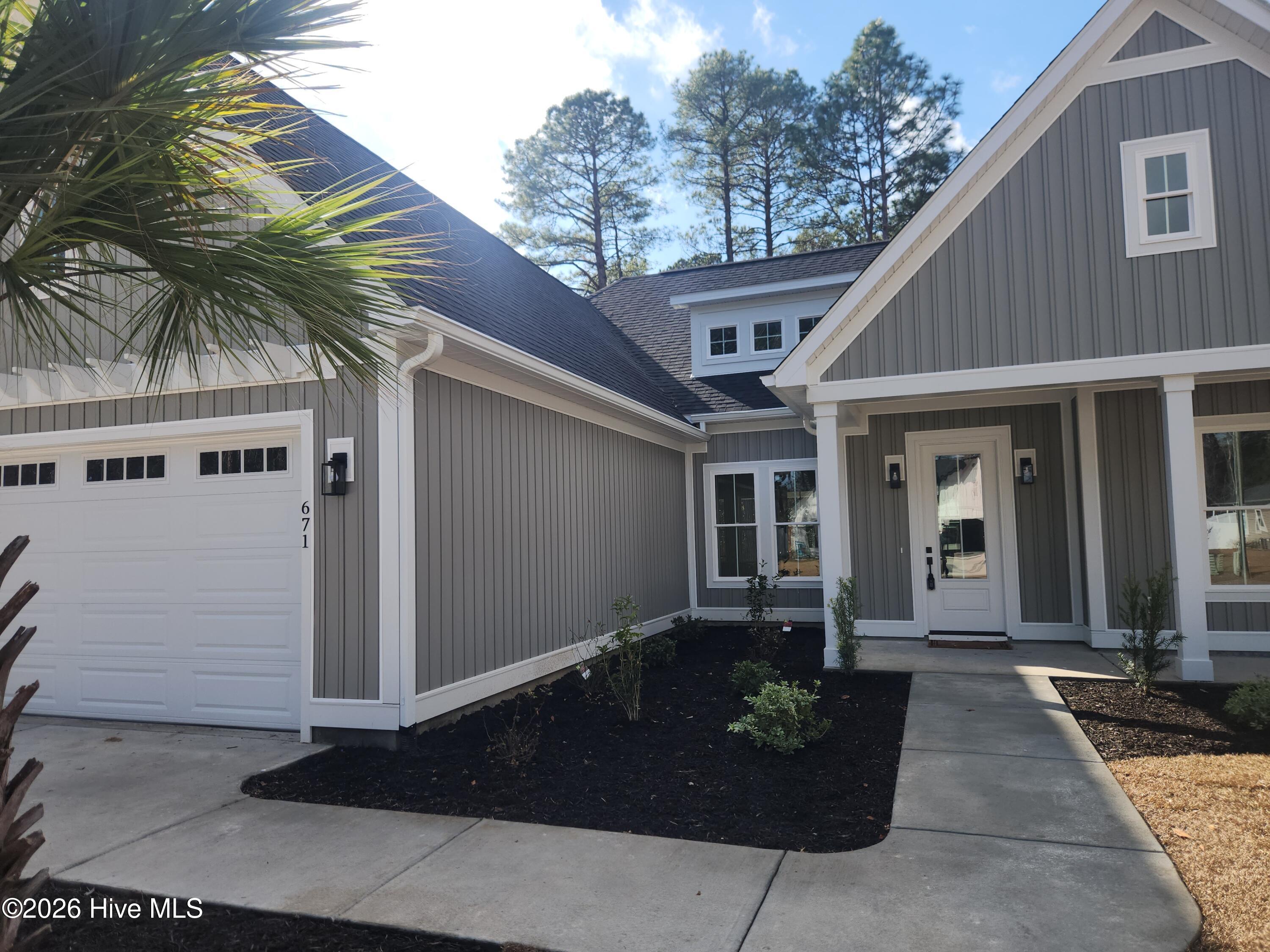 671 Boundary Loop Road Northwest Calabash, NC 28467 - Photo 5 of 47 20260106_122227