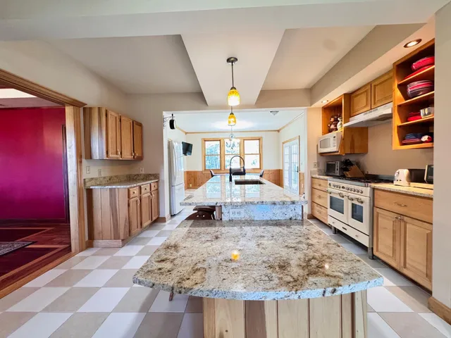 $599,000 | 14325 314th Street, Menahga, MN 56464