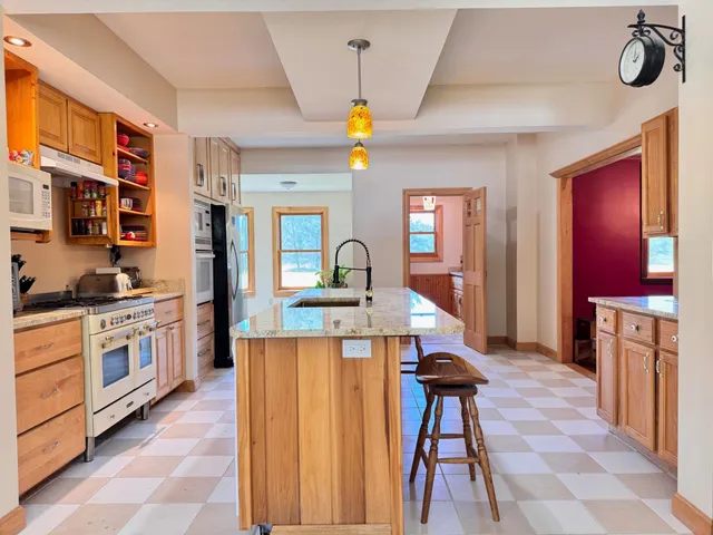 $599,000 | 14325 314th Street, Menahga, MN 56464