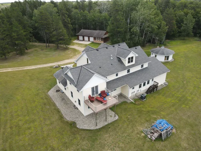 $599,000 | 14325 314th Street, Menahga, MN 56464