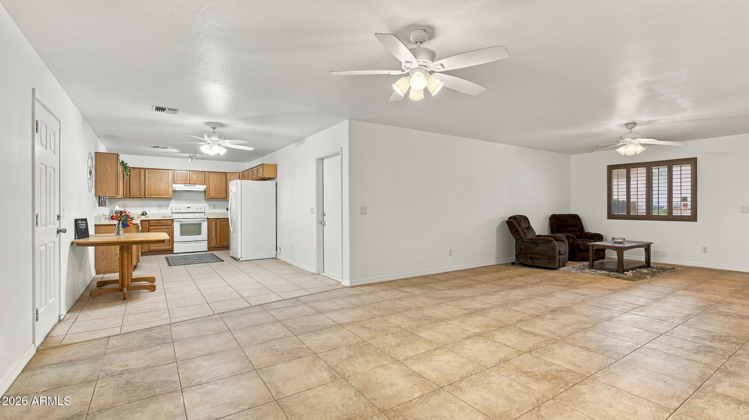 3527 East Batten Road Eloy, AZ 85131 - Photo 8 of 33 8_batten_rd_1717