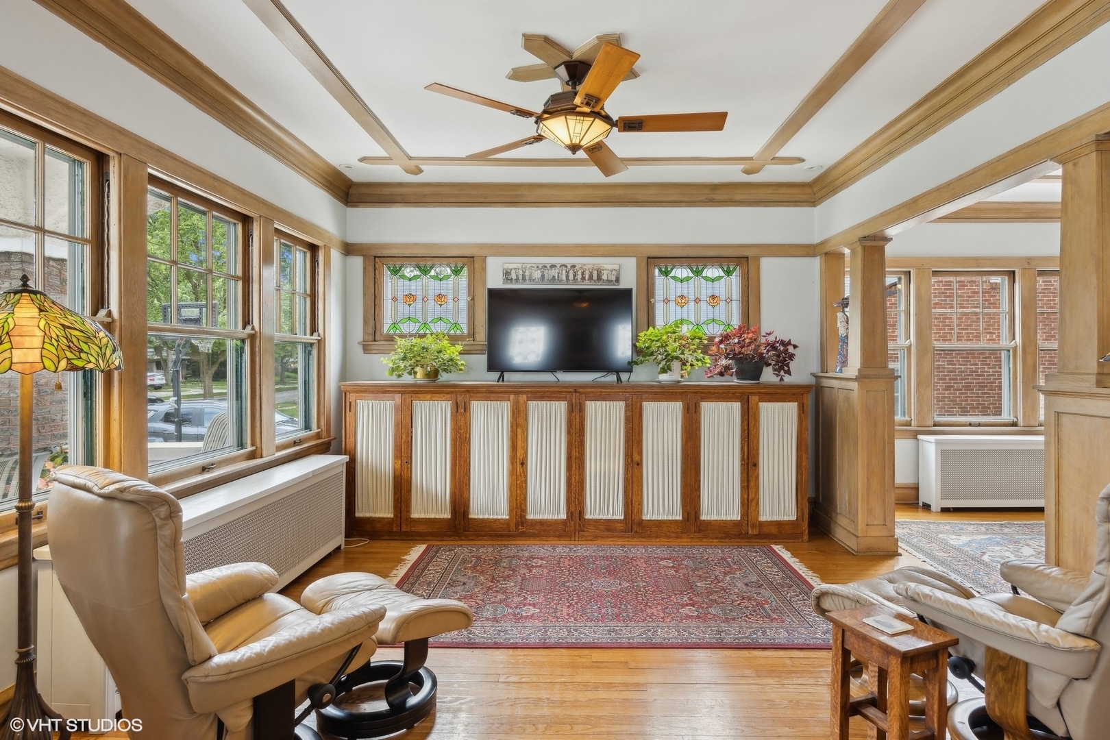 208 Woodside Road Riverside, IL 60546 - Photo 10 of 37 a living room with furniture and a window
