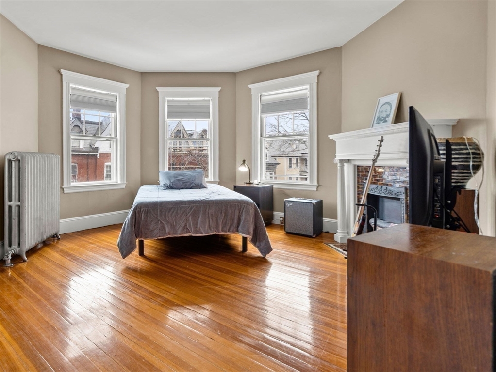 3 Upland Road, Unit 2 Brookline, MA 02445 - Photo 17 of 29 Gallery Image 17