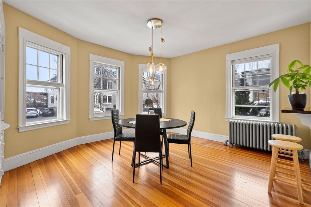 3 Upland Road, Unit 2 Brookline, MA 02445 - Photo 4 of 29 Gallery Image 4