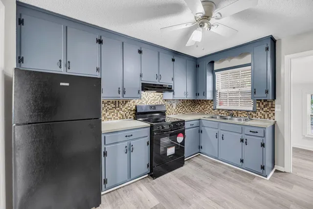 $2,100 | 313 Curtiss Avenue, Charleston, SC 29407