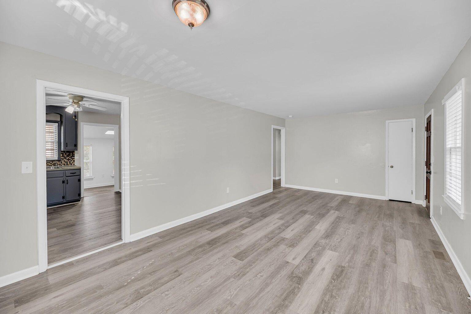 313 Curtiss Avenue Charleston, SC 29407 - Photo 9 of 10 20250826165223263526000000-o