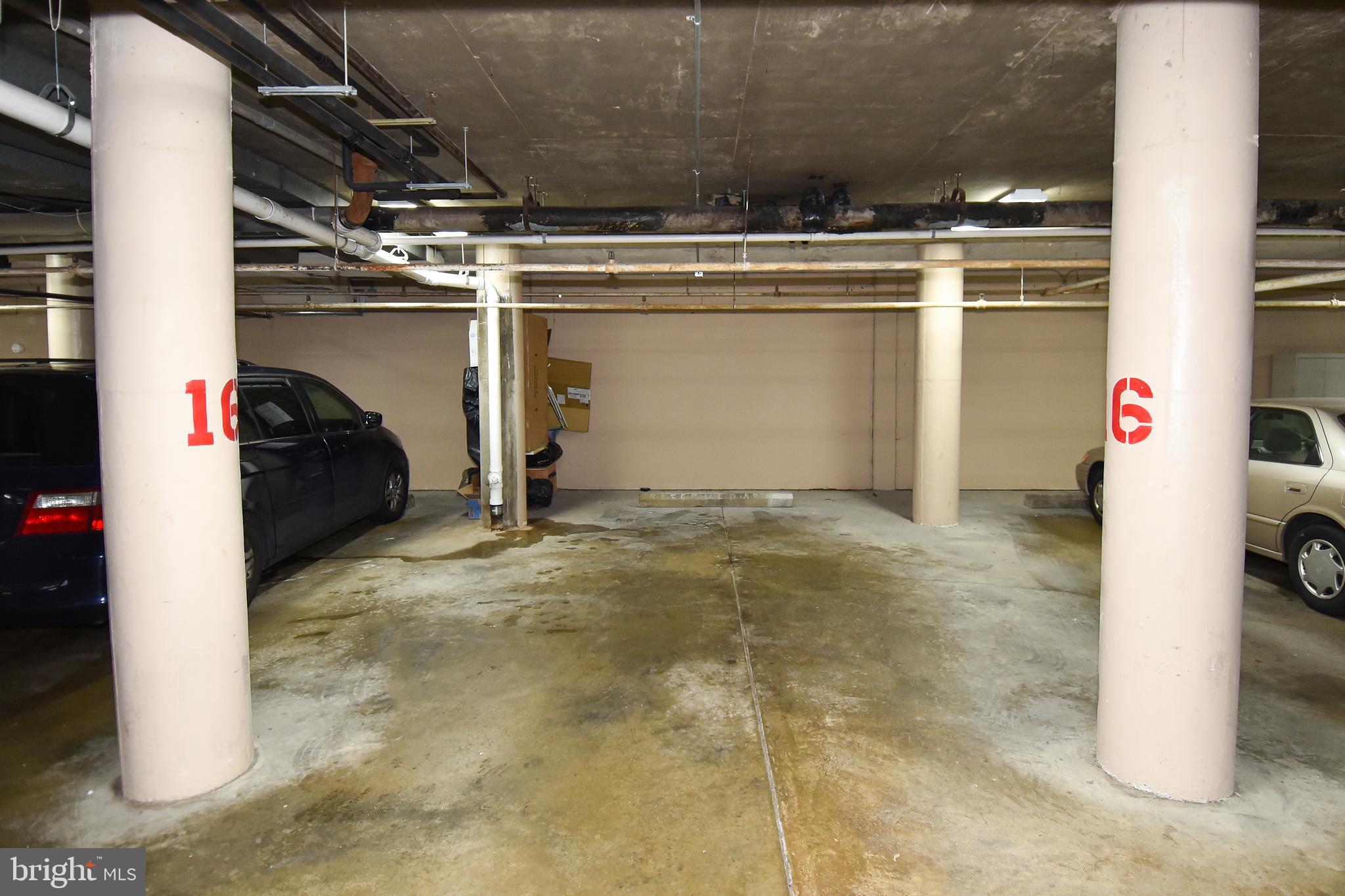 1301 South Arlington Ridge Road, Unit 110 Arlington, VA 22202 - Photo 26 of 45 a view of parking garage