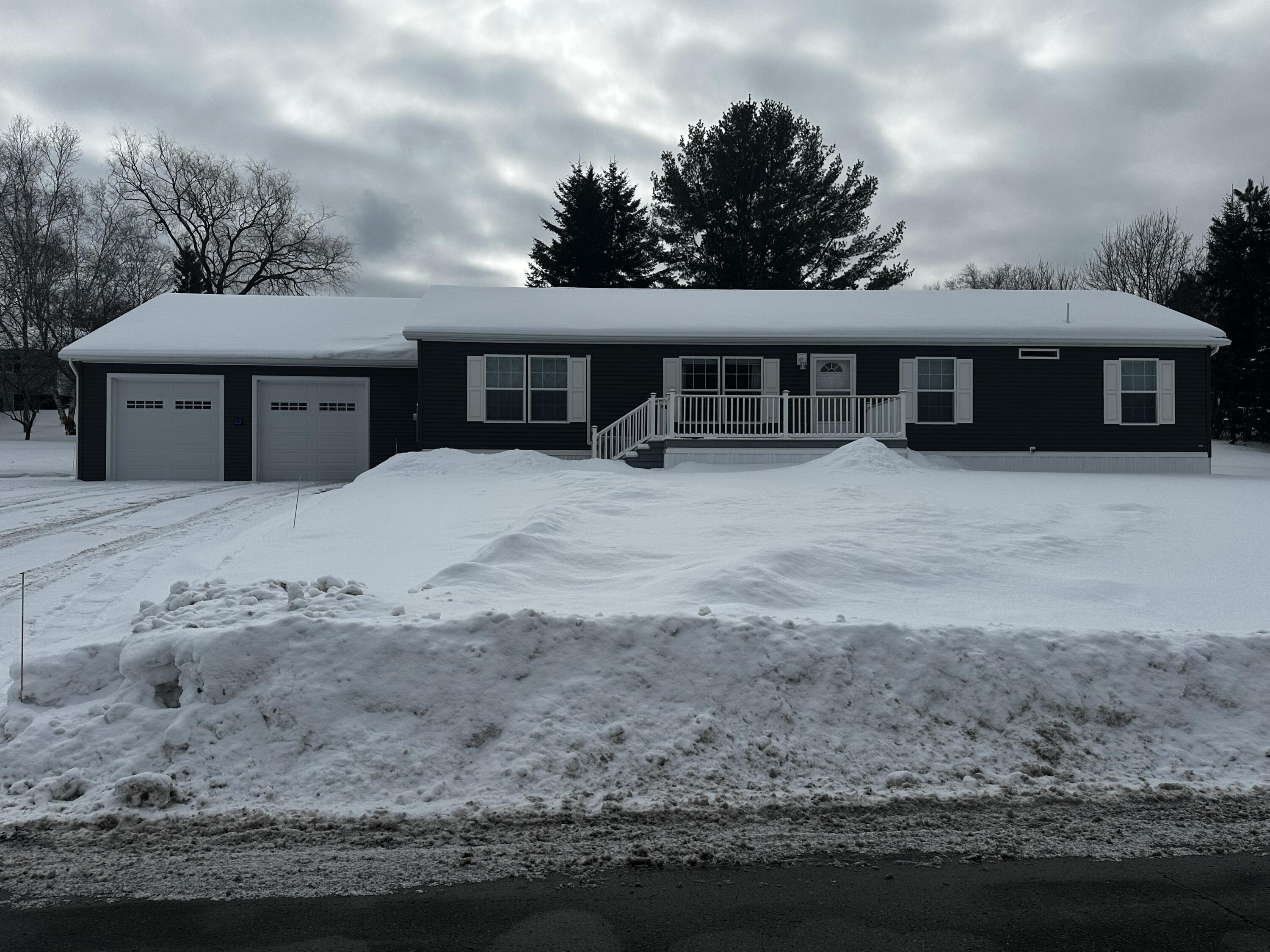 53 University Street Presque Isle, ME 04769 - Photo 4 of 77 IMG_4790