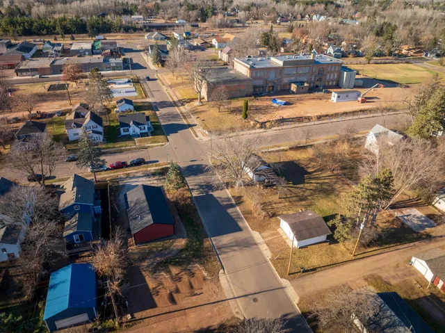 $249,000 | 422 Court Avenue North, Sandstone, MN 55072