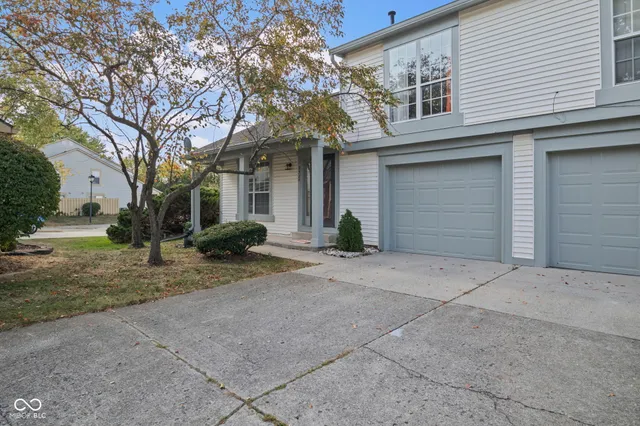 $176,900 | 2524 Chaseway Court, Indianapolis, IN 46268