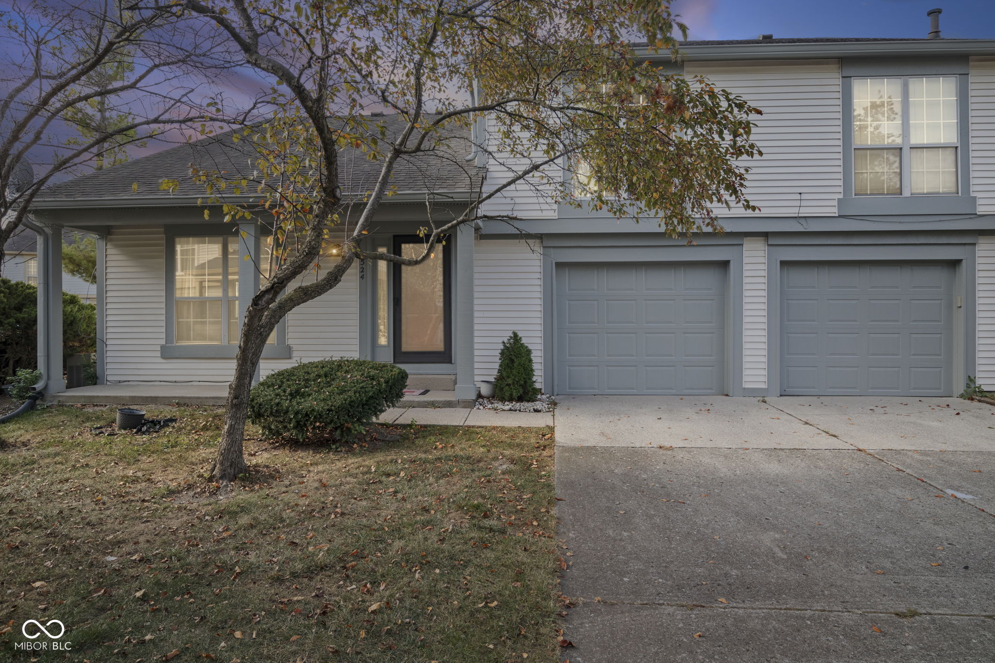 2524 Chaseway Court Indianapolis, IN 46268 - Photo 3 of 25