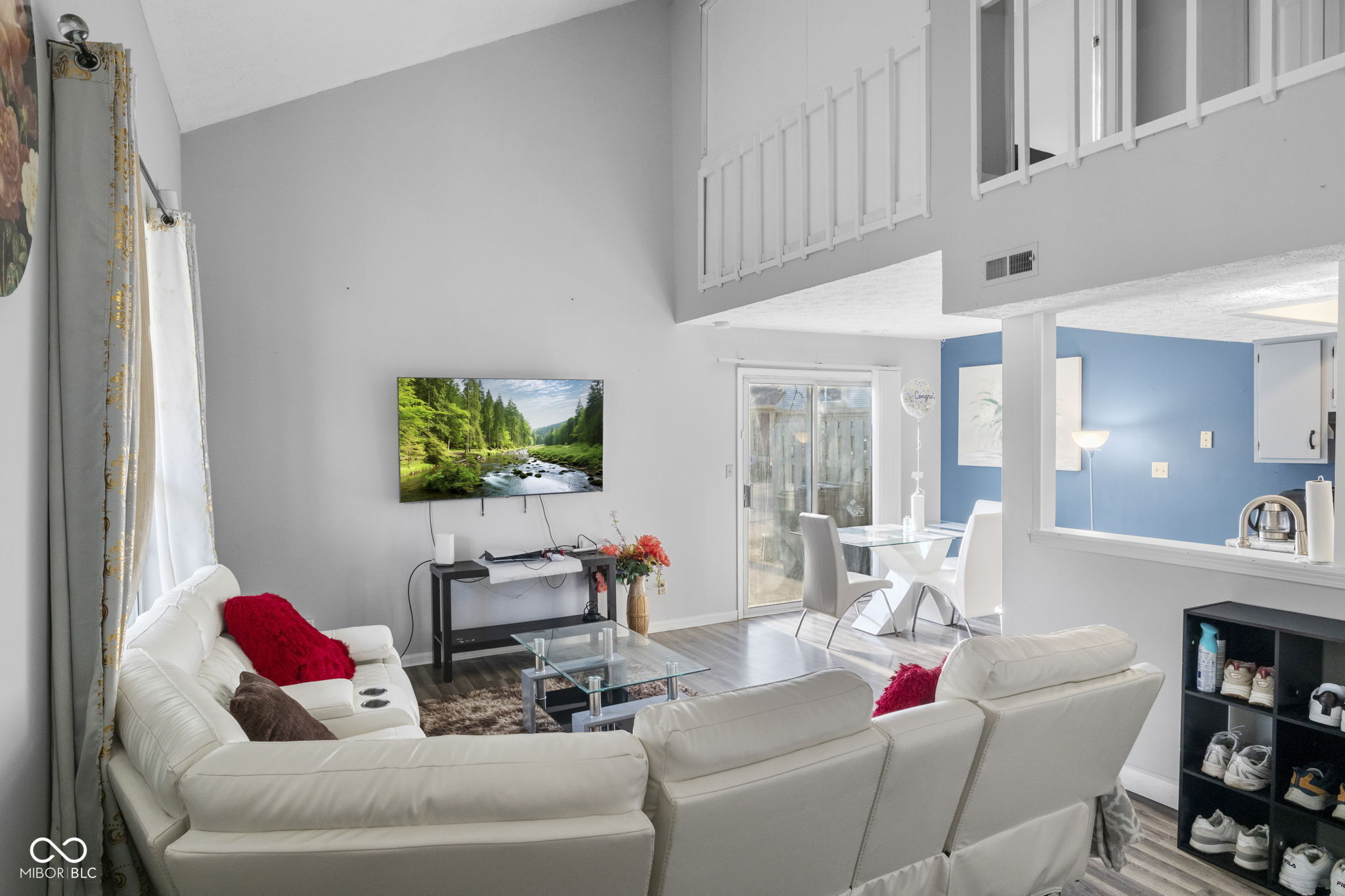 2524 Chaseway Court Indianapolis, IN 46268 - Photo 7 of 25