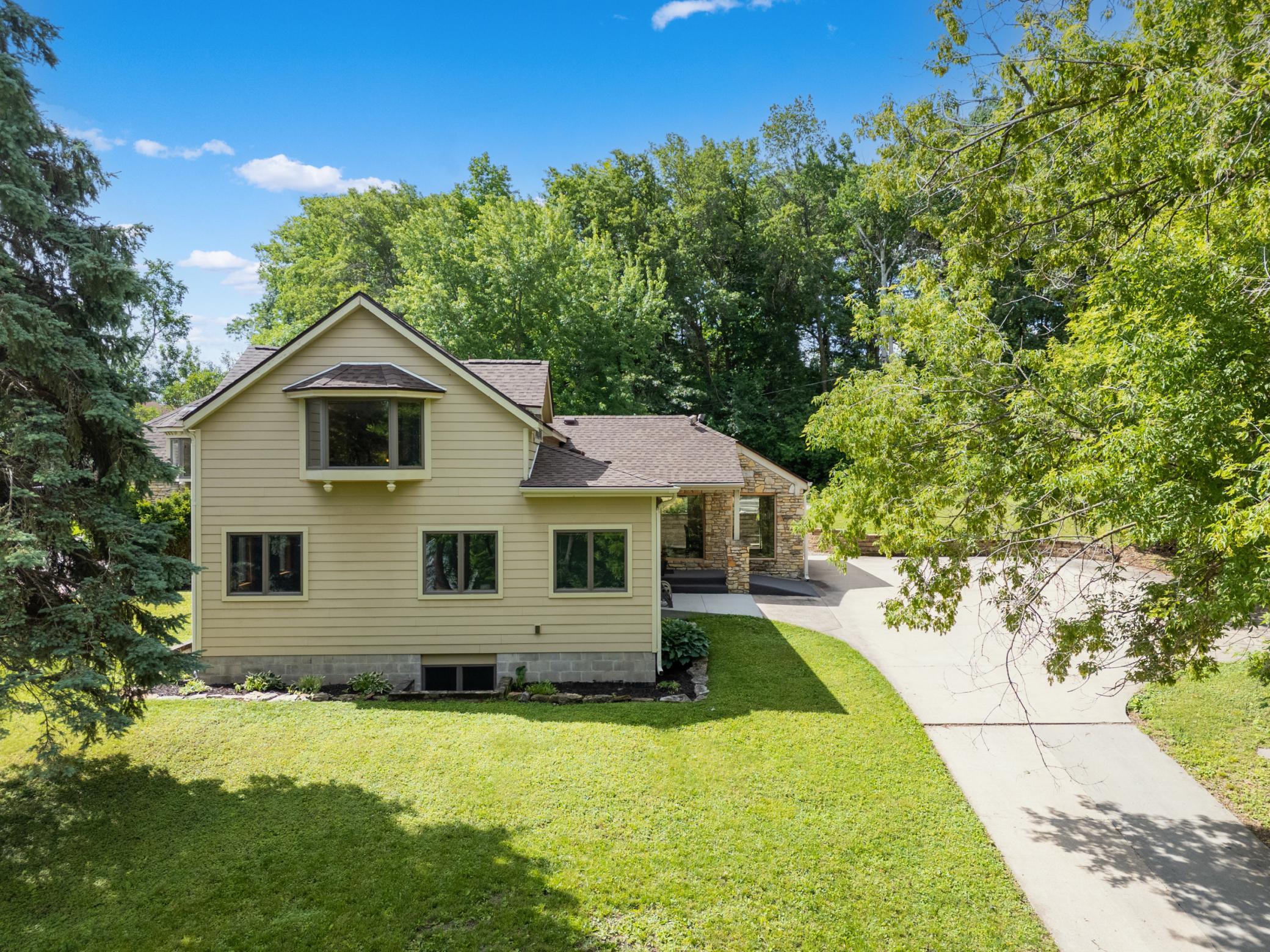 2418 5th Street Southwest Rochester, MN 55902 - Photo 2 of 53