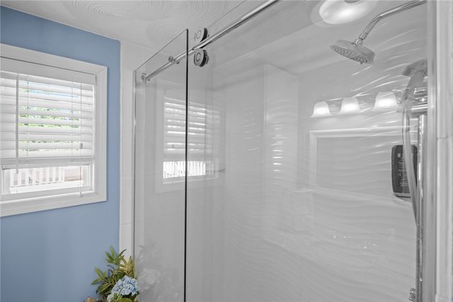 $525,000 | 15 Perkins Street, Warwick, RI 02886