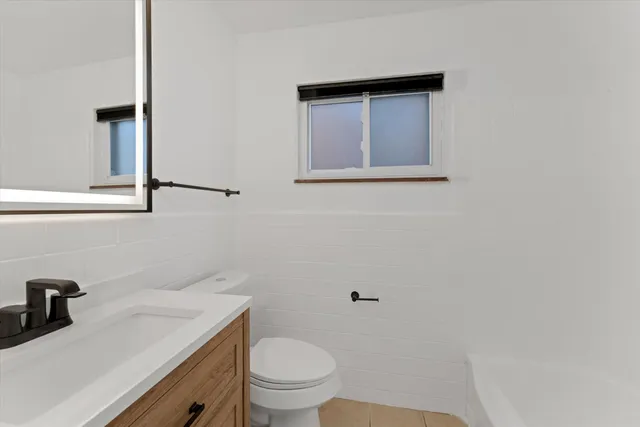 $129,000 | 18926 Ashton Avenue, Detroit, MI 48219