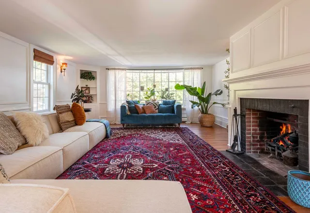 $995,000 | 98 Sweet Hill Road, Plaistow, NH 03865