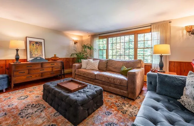 $995,000 | 98 Sweet Hill Road, Plaistow, NH 03865