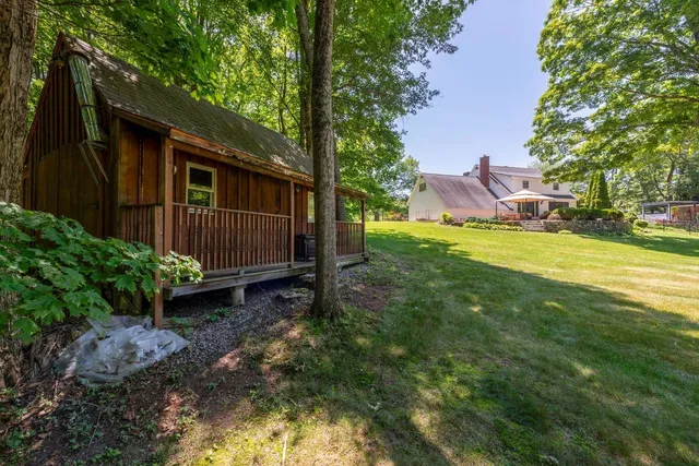 $995,000 | 98 Sweet Hill Road, Plaistow, NH 03865