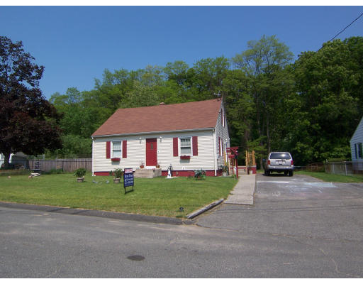 79 West Canton Circle Springfield, MA 01104 - Photo 1 of 14