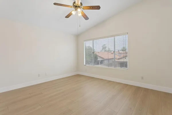 $2,800 | 17435 North 46th Street, Phoenix, AZ 85032