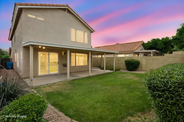 $2,800 | 17435 North 46th Street, Phoenix, AZ 85032