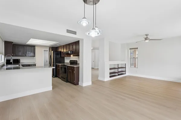 $2,800 | 17435 North 46th Street, Phoenix, AZ 85032